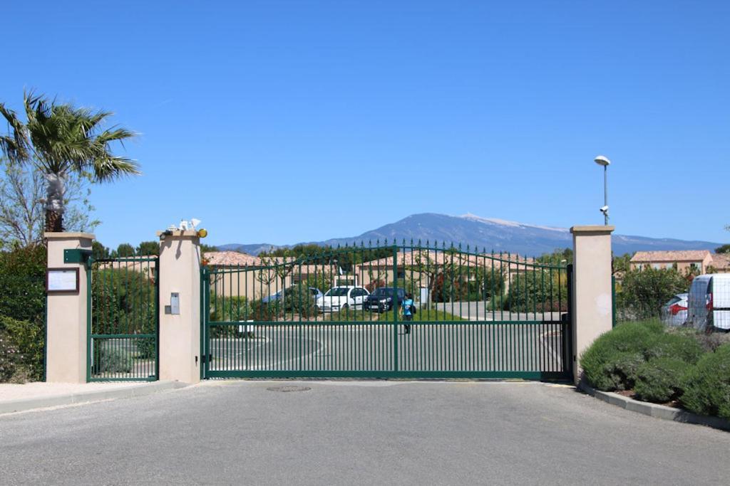 Chez Bruno Et Benedicte - Residence Du Ventoux Aubignan Exterior foto